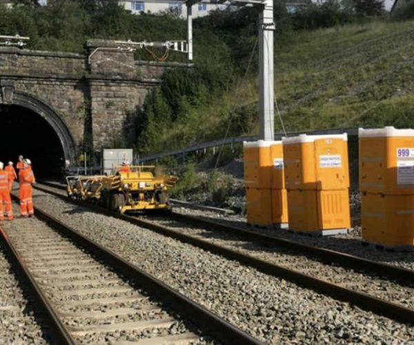 Mewu - Tunnel - Portable Toilets for UK Nationwide Delivery